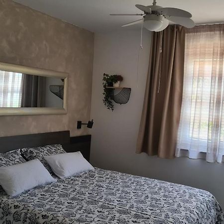 Vila Primorka Apartmani Oleander Šilo Esterno foto