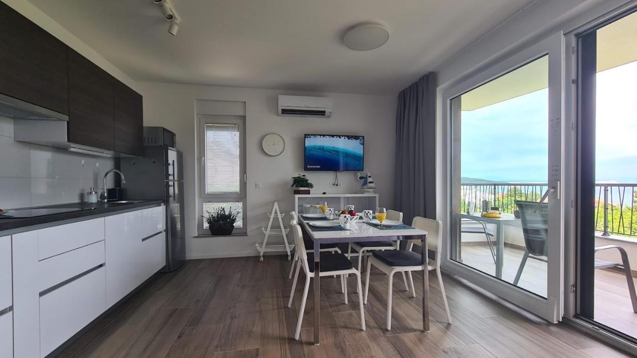 Vila Primorka Apartmani Oleander Šilo Esterno foto