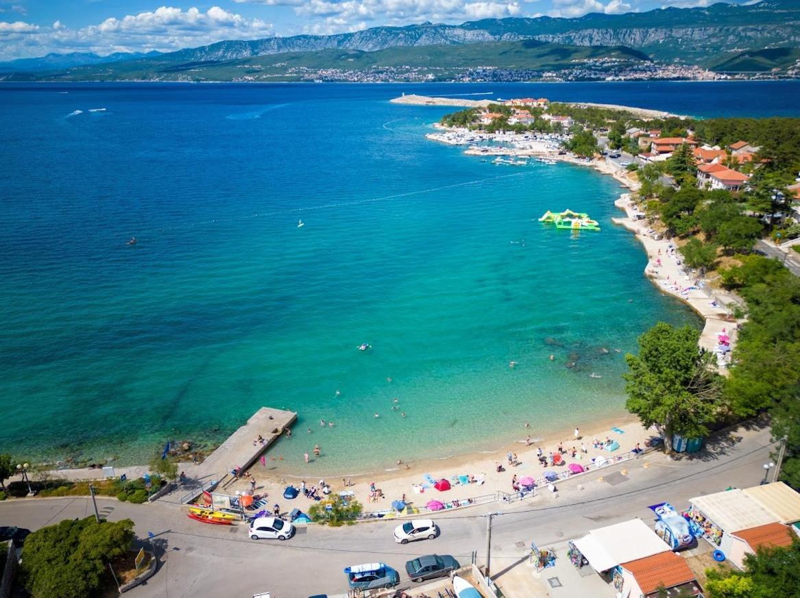 Vila Primorka Apartmani Oleander Šilo Esterno foto