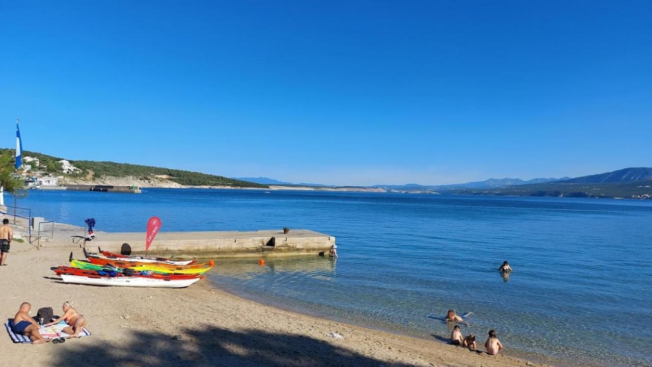 Vila Primorka Apartmani Oleander Šilo Esterno foto